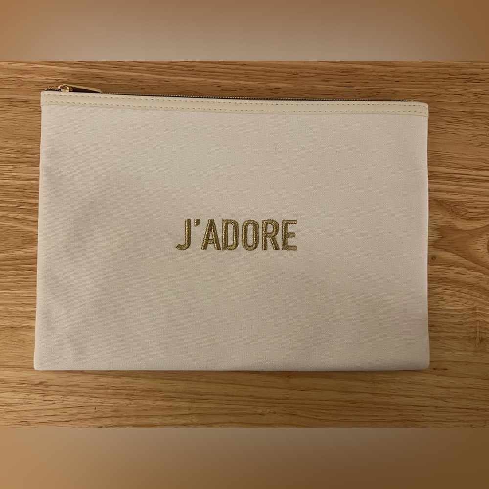Dior Pouch